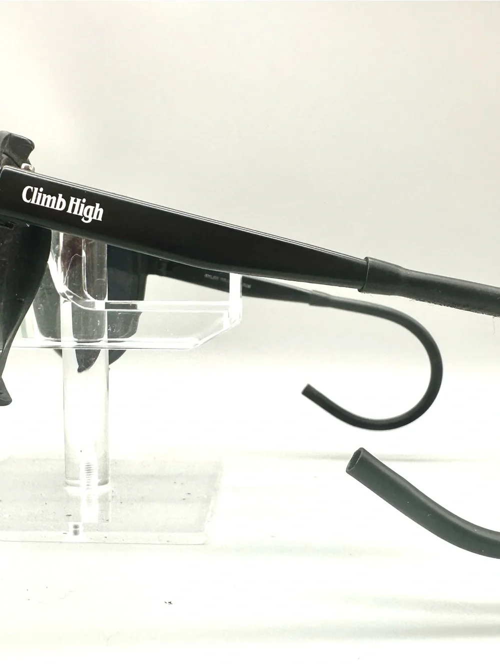 Men's Polarized Sunglasses with Yellow Mirrored Lenses